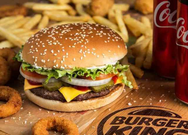 Cara Buka Franchise Burger King: Estimasi Modal & Proyeksi Laba Bersih 2026