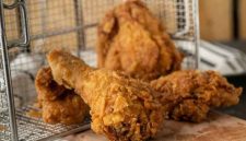 Franchise Ayam Goreng Terlaris: Perbandingan Modal KFC vs Brand Lokal